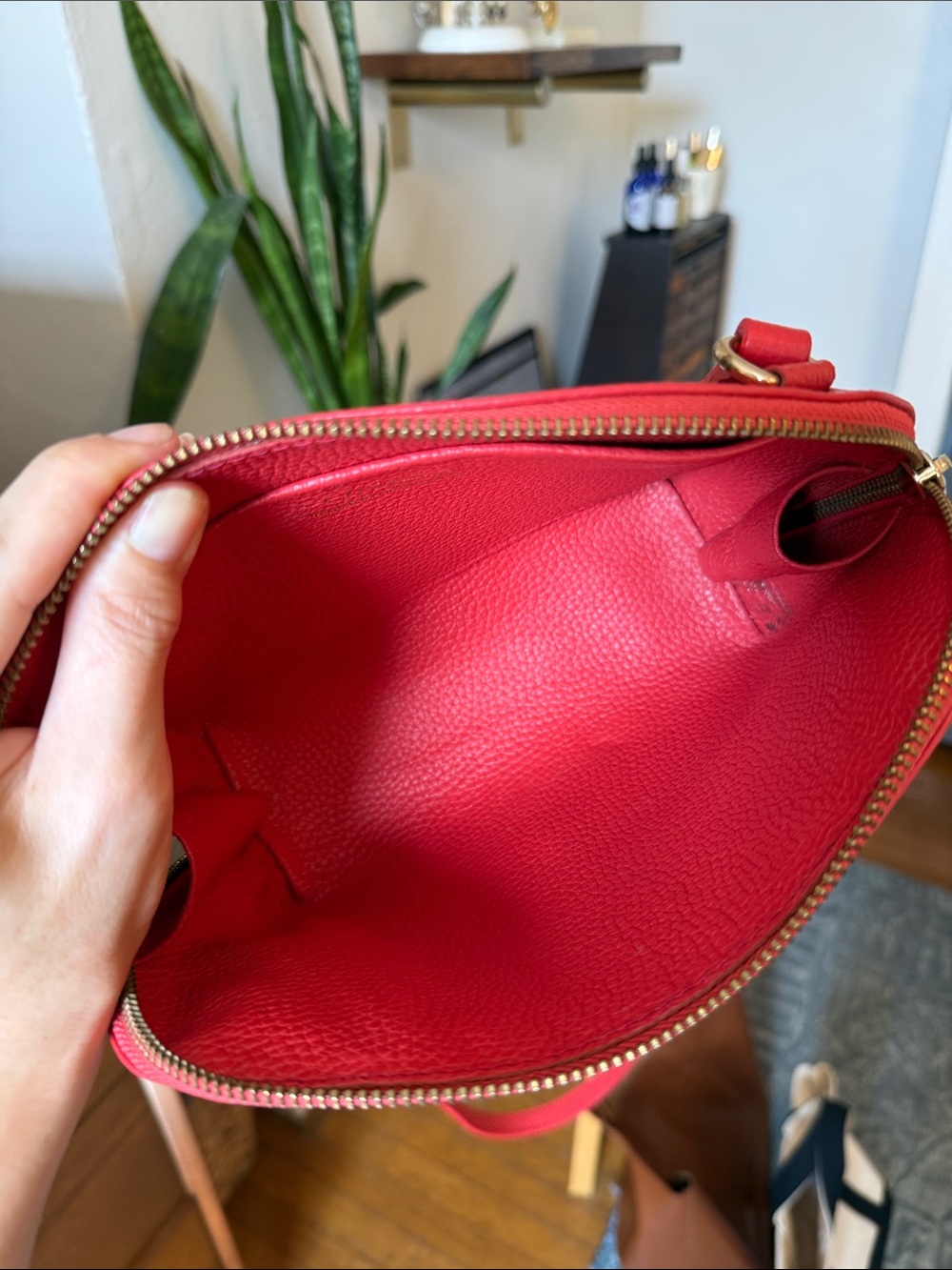 Cuyana Pebbled Leather Crossbody Bag - Picture 9 of 10